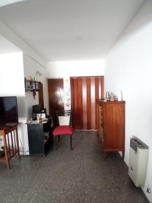 Excelente Depto. 4 Amb. C/ Balcon y Patio - Imagen# 18